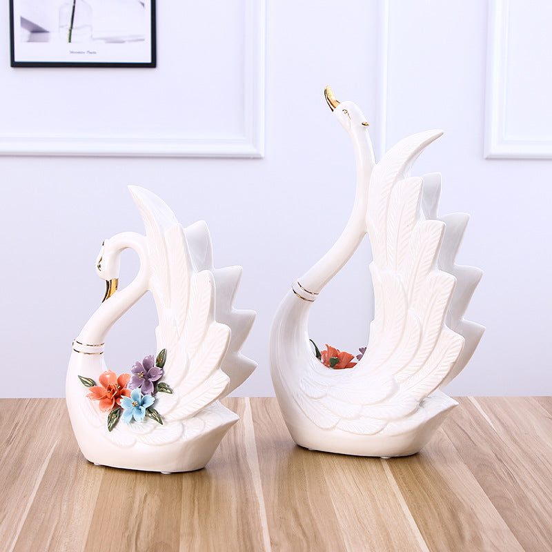 Ceramic Swan Figurine – Modern European-Style Home Decor Artcraft for Living Room | Creative Wedding Gift Display
